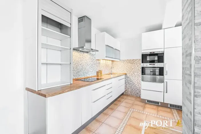 Pronájem bytu 4+kk, Plzeň, Erbenova, 83 m2