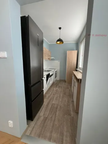 Pronájem bytu 2+1, Zlín - Malenovice, Chelčického, 54 m2