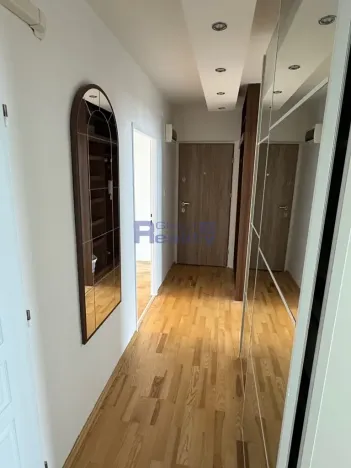 Pronájem bytu 3+kk, Pardubice, Brožíkova, 75 m2