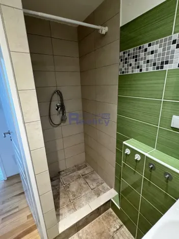 Pronájem bytu 3+kk, Pardubice, Brožíkova, 75 m2