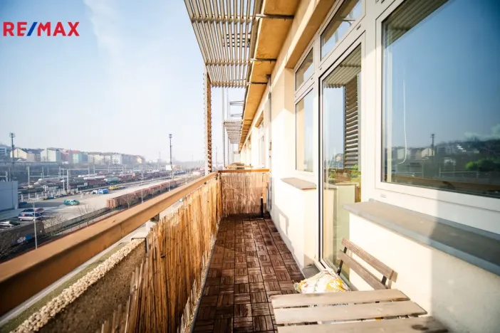 Pronájem bytu 2+kk, Praha - Libeň, Českomoravská, 59 m2