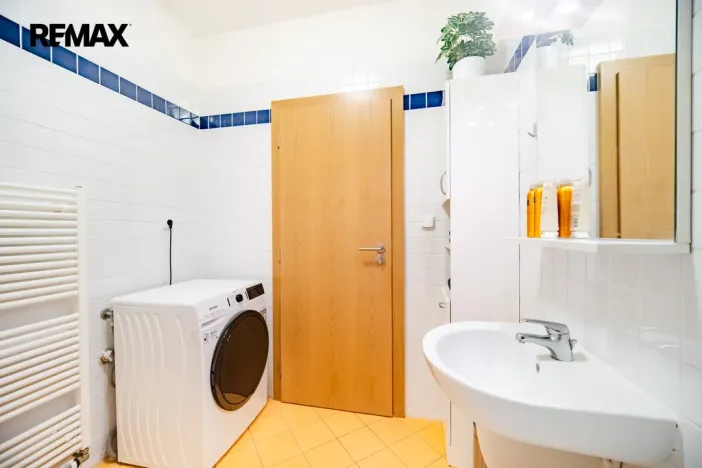 Pronájem bytu 2+kk, Praha - Libeň, Českomoravská, 59 m2