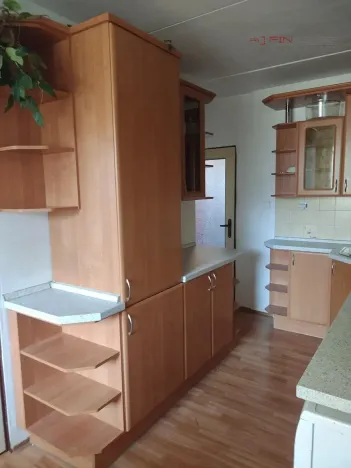 Pronájem bytu 3+1, Kladno, Mládežnická, 78 m2