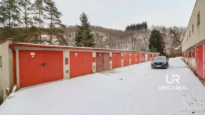 Prodej ostatní, Adamov, Plotní