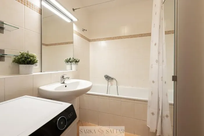 Prodej bytu 2+kk, Praha - Řepy, Skuteckého, 51 m2