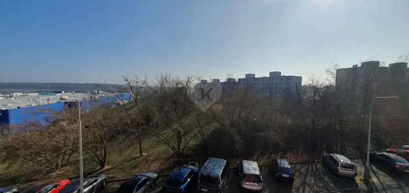 Pronájem bytu 1+kk, Praha - Černý Most, Bryksova, 19 m2