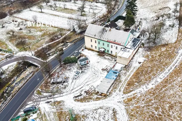 Prodej výrobních prostor, Malé Březno, 670 m2