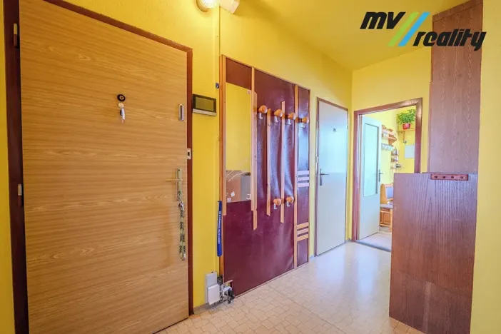 Prodej bytu 3+1, Český Dub, Mírové sídliště, 63 m2