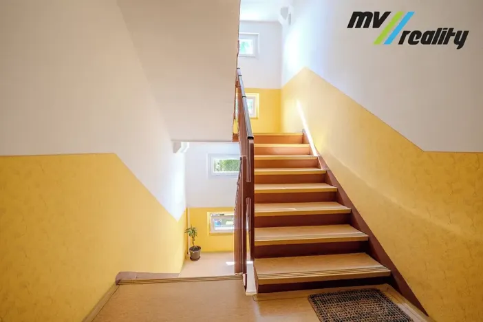 Prodej bytu 3+1, Český Dub, Mírové sídliště, 63 m2