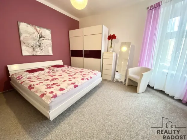 Pronájem bytu 3+1, Olomouc, 17. listopadu, 84 m2