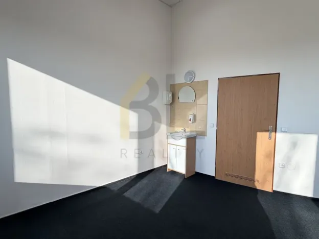 Pronájem kanceláře, Hodonín, Za Dráhou, 35 m2