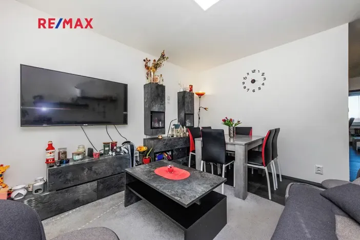 Prodej bytu 4+kk, Kladno, Vít. Nezvala, 70 m2