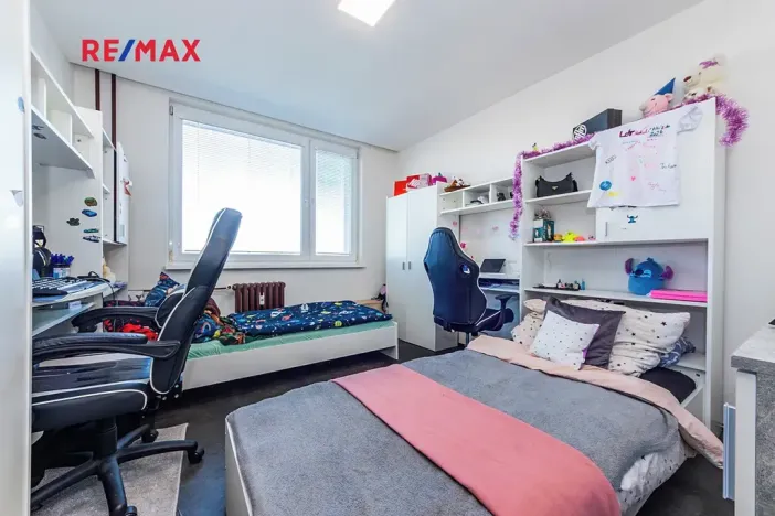 Prodej bytu 4+kk, Kladno, Vít. Nezvala, 70 m2