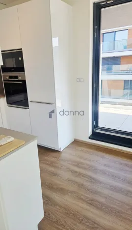 Pronájem bytu 2+kk, Praha, Lučištníků, 70 m2