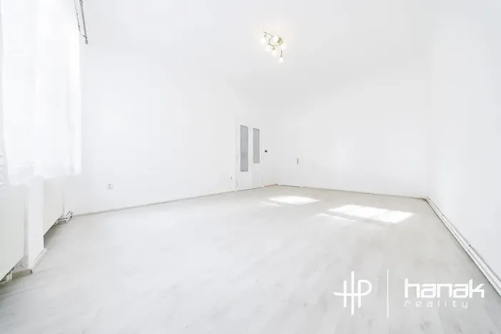 Prodej bytu 3+1, Olomouc, Komenského, 116 m2