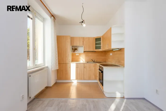 Pronájem bytu 3+kk, Praha - Záběhlice, U mlýna, 76 m2