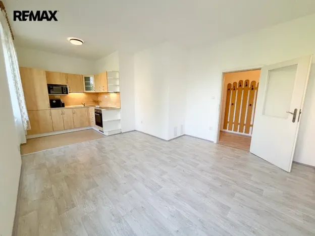 Pronájem bytu 3+kk, Praha - Záběhlice, U mlýna, 76 m2