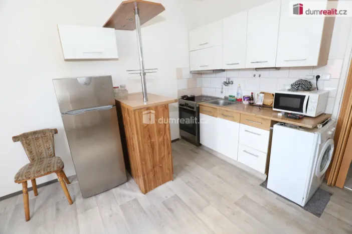 Pronájem bytu 1+1, Kraslice, B. Smetany, 36 m2