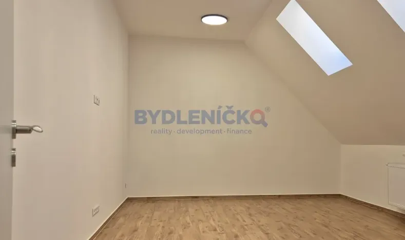 Pronájem kanceláře, České Budějovice, nám. Přemysla Otakara II., 38 m2