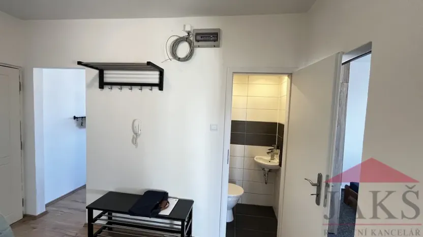 Pronájem bytu 3+1, Plzeň - Doubravka, Na Dlouhých, 61 m2