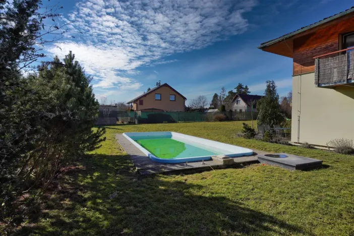 Prodej bytu 3+kk, Líšnice, 74 m2