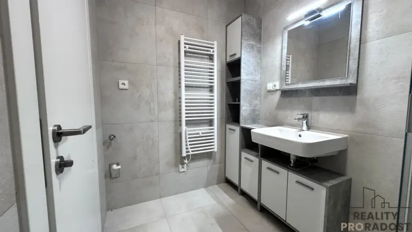 Pronájem bytu 1+kk, Dubňany, Hornická, 37 m2