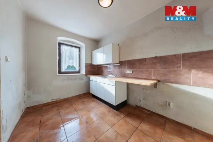 Prodej rodinného domu, Horní Blatná, Bezručova, 250 m2