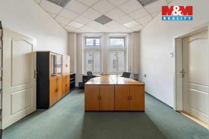 Prodej obchodního prostoru, Ostrava - Kunčičky, Škrobálkova, 700 m2