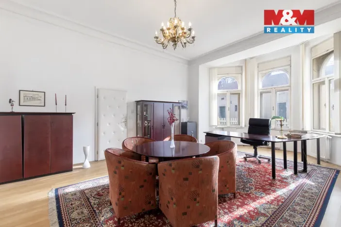 Prodej obchodního prostoru, Ostrava - Kunčičky, Škrobálkova, 700 m2