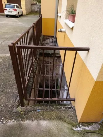 Prodej - jiné, Praha - Žižkov, Žerotínova, 53 m2