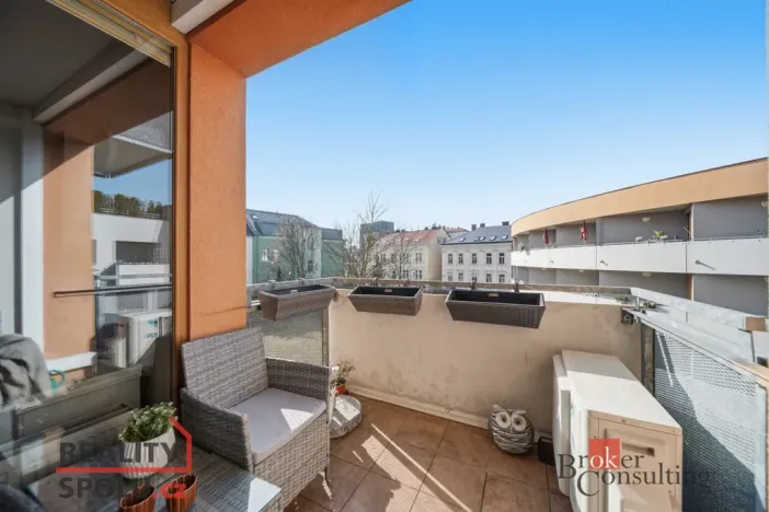 Prodej bytu 3+kk, Hradec Králové, Pouchovská, 84 m2