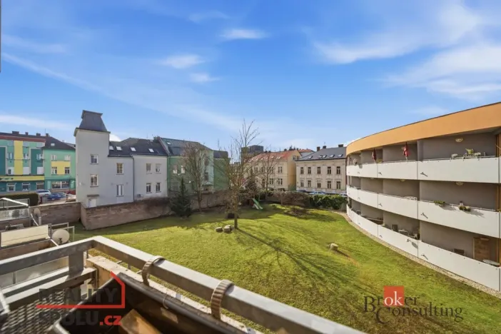 Prodej bytu 3+kk, Hradec Králové, Pouchovská, 84 m2