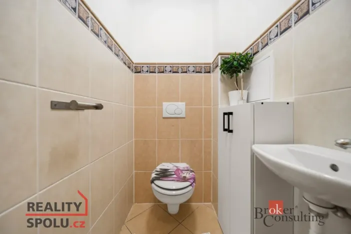 Prodej bytu 3+kk, Hradec Králové, Pouchovská, 84 m2