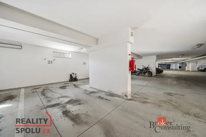 Prodej bytu 3+kk, Hradec Králové, Pouchovská, 84 m2