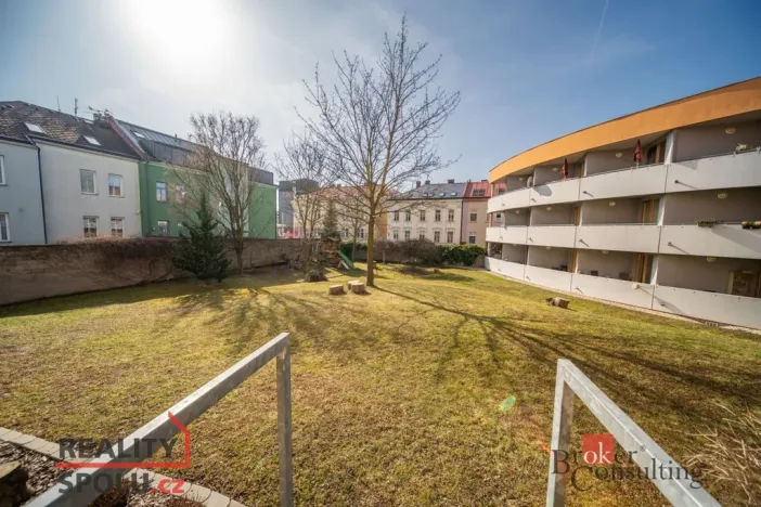 Prodej bytu 3+kk, Hradec Králové, Pouchovská, 84 m2