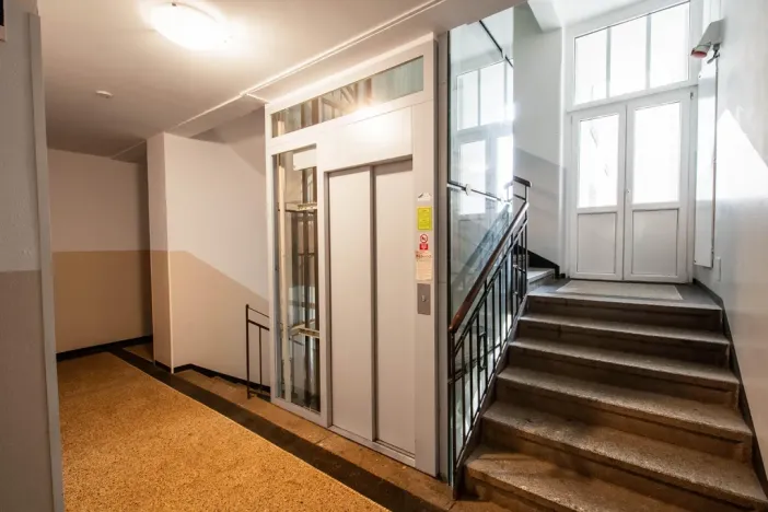 Pronájem bytu 2+kk, Praha - Žižkov, Biskupcova, 48 m2