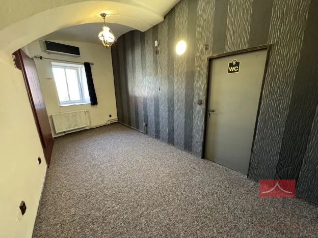 Pronájem bytu 2+kk, Humpolec, Dolní náměstí, 103 m2