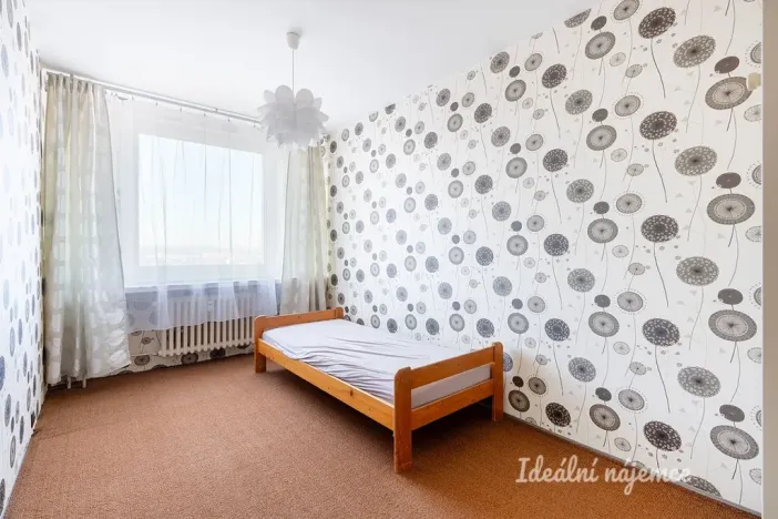 Pronájem bytu 3+1, Praha - Modřany, Platónova, 76 m2