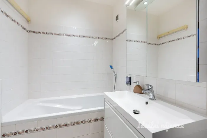 Pronájem bytu 3+1, Praha - Modřany, Platónova, 76 m2