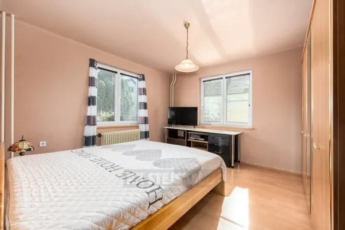 Prodej rodinného domu, Čejkovice, 218 m2