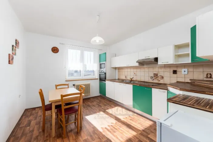 Prodej rodinného domu, Čejkovice, 218 m2