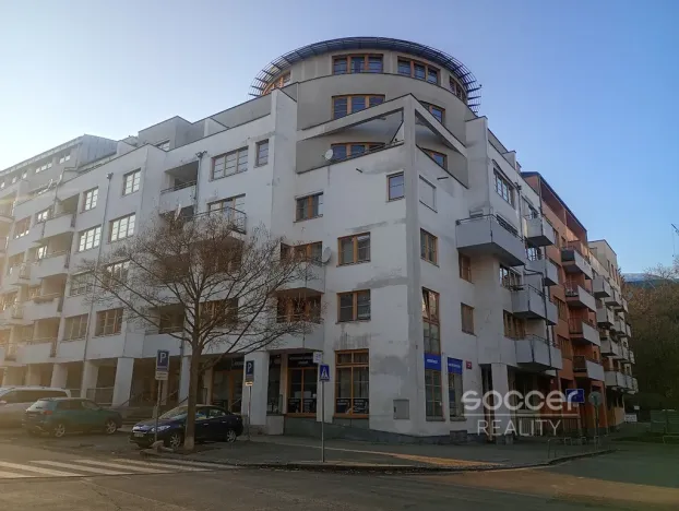 Pronájem bytu 1+kk, Praha - Smíchov, Randova, 40 m2