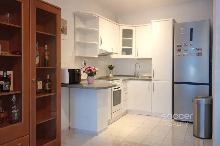 Pronájem bytu 1+kk, Praha - Smíchov, Randova, 40 m2