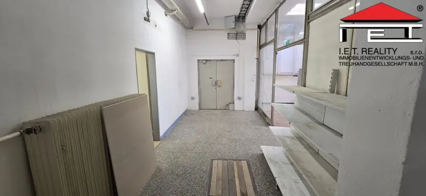 Pronájem skladu, Brno - Maloměřice, 225 m2