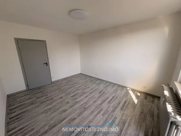 Pronájem bytu 2+1, Znojmo, Dukelských bojovníků, 60 m2