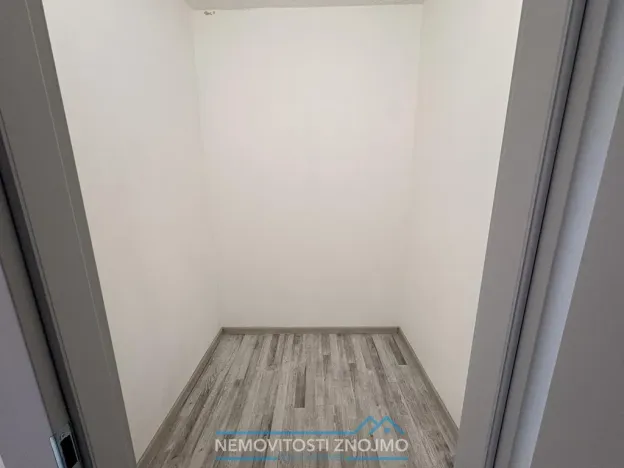 Pronájem bytu 2+1, Znojmo, Dukelských bojovníků, 60 m2