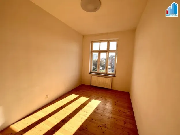 Pronájem bytu 4+1, Plzeň, náměstí T. G. Masaryka, 120 m2