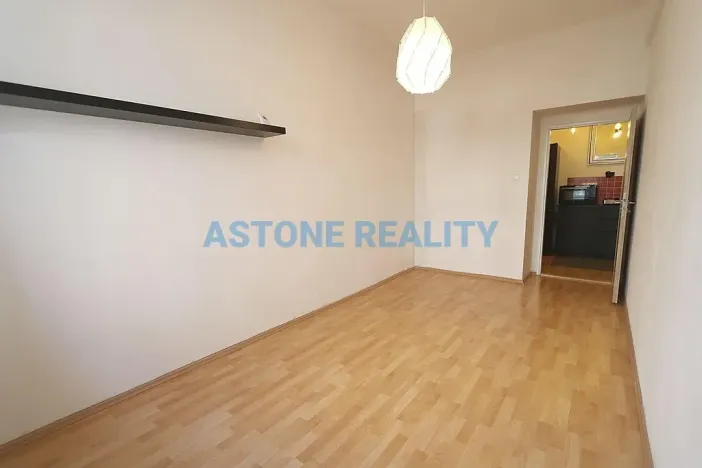 Prodej bytu 2+kk, Praha - Bubeneč, Raisova, 46 m2