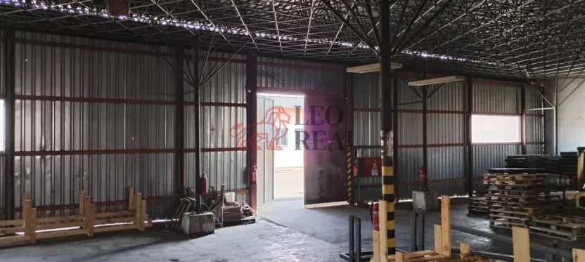 Pronájem skladu, Příchovice, 828 m2