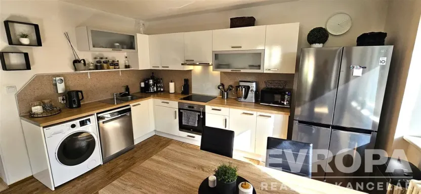 Prodej bytu 3+kk, Pardubice - Zelené Předměstí, Lexova, 81 m2